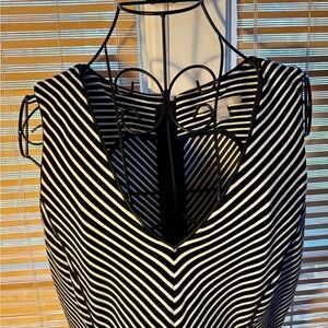 Banana Republic Black and White Sleeveless A-line Midi Dress